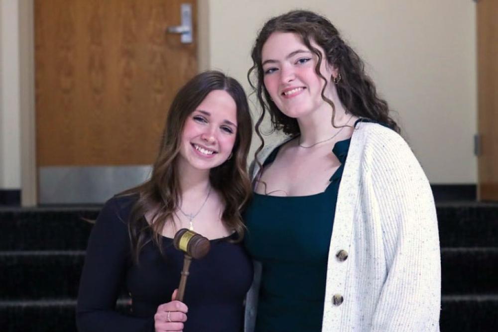 2025-26 President Aubrey Stepanik, VP Emilee Fletcher