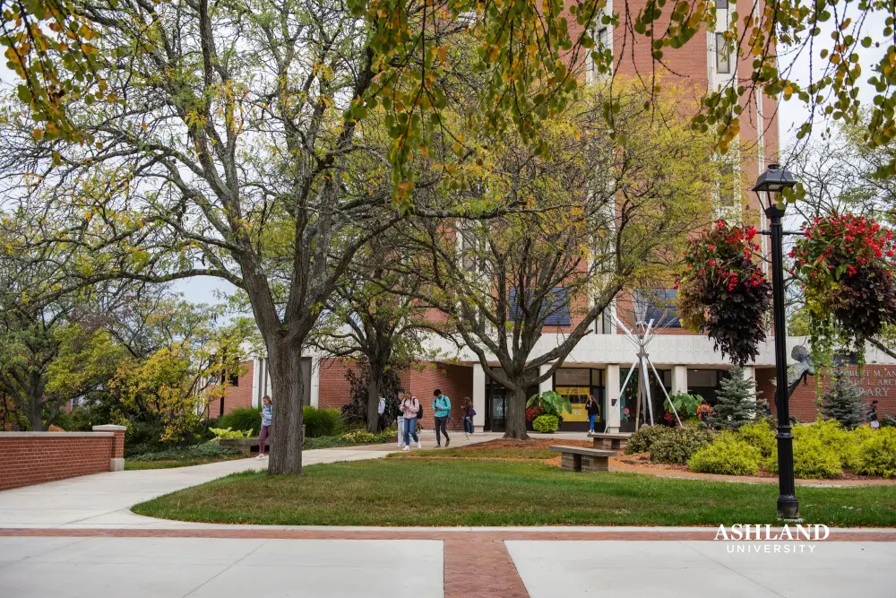 Archer Library Fall 2025