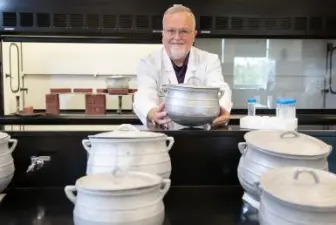 Jeff Weidenhammer in lab