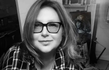 head shot of Jamie Lindholm