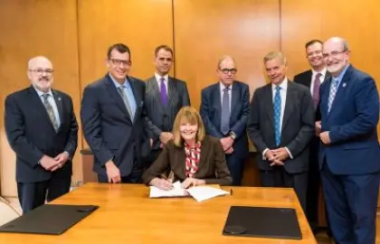 AU MBA program signs agreement with Hiram 