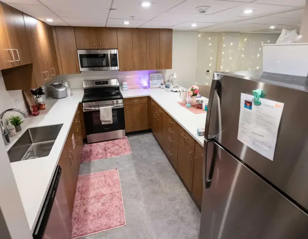 Amstutz apartment kitchen