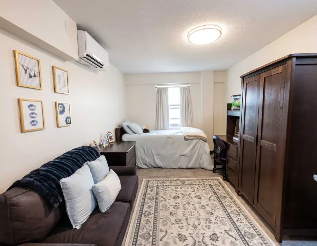 Amstutz single room