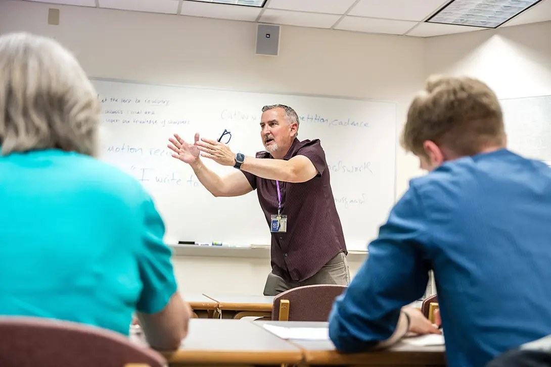 Visiting faculty member Thomas Maltman instructs a class during the 2026 MFA in Creative Writing summer residency