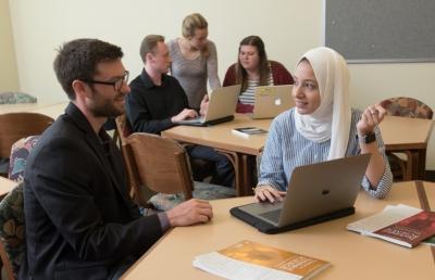 Students working in International Collaboration Research Center
